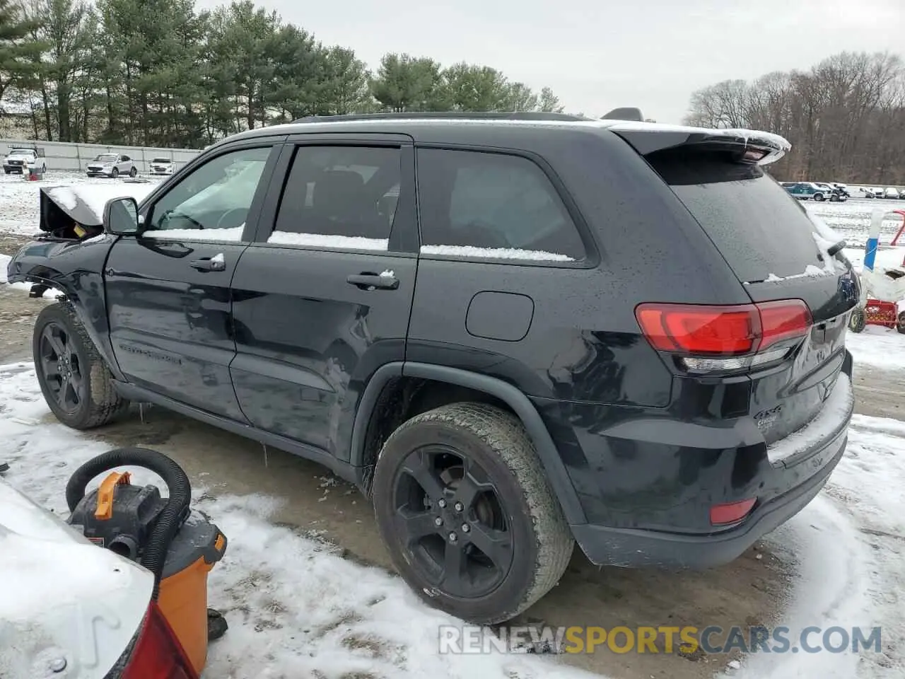 2 Photograph of a damaged car 1C4RJFAG8LC115709 JEEP GRAND CHER 2020