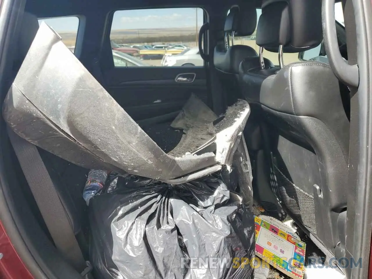 11 Photograph of a damaged car 1C4RJFAG8LC363037 JEEP GRAND CHER 2020
