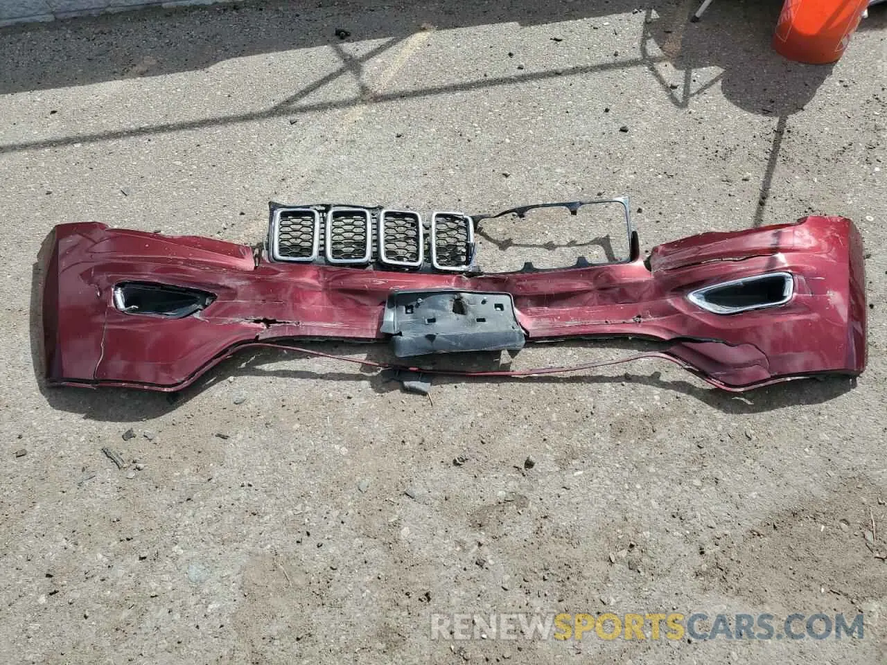 13 Photograph of a damaged car 1C4RJFAG8LC363037 JEEP GRAND CHER 2020