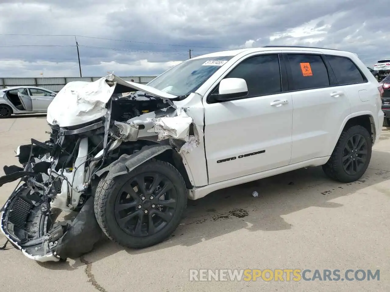 1 Photograph of a damaged car 1C4RJFAGXLC122614 JEEP GRAND CHER 2020