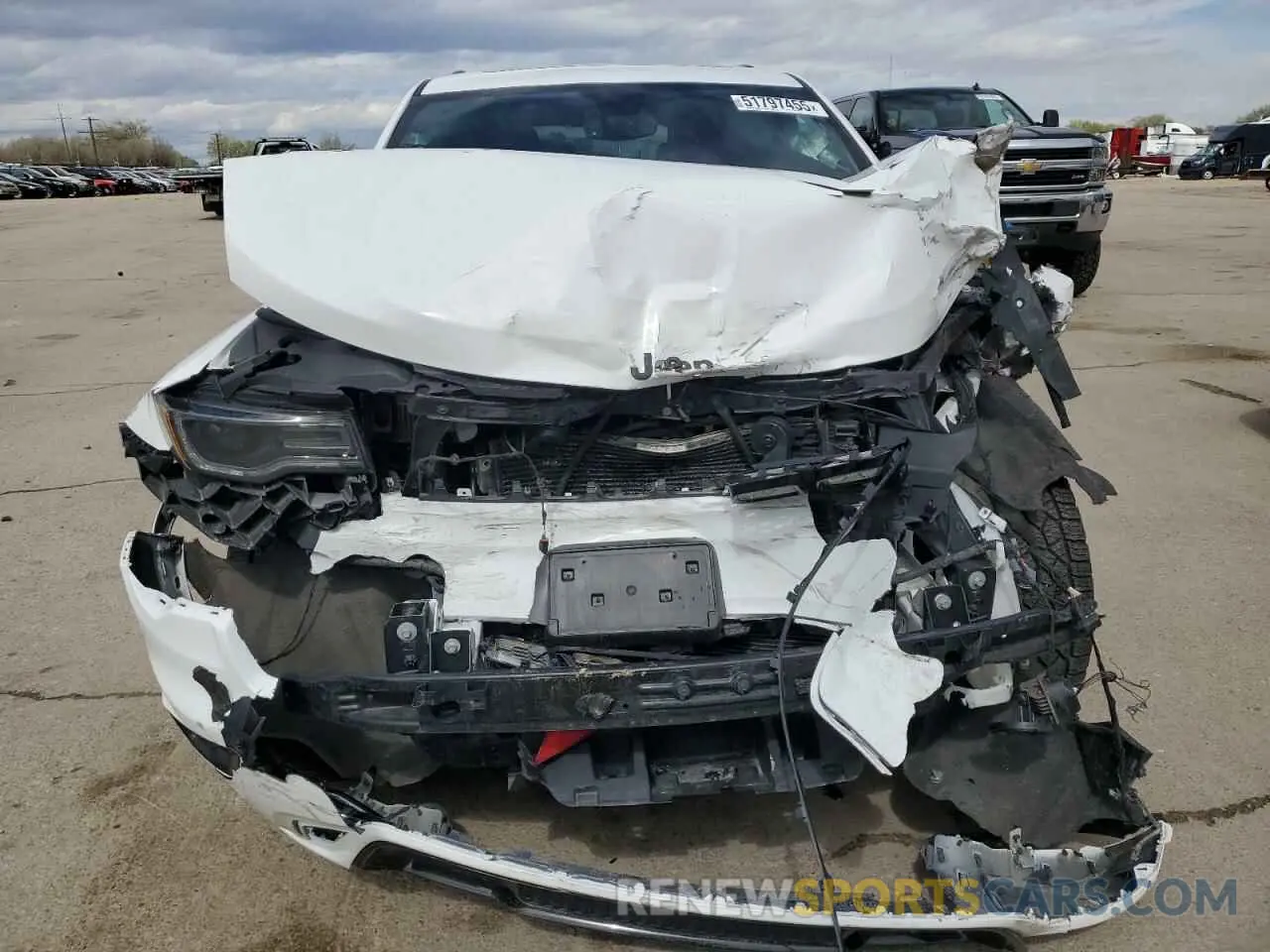 5 Photograph of a damaged car 1C4RJFAGXLC122614 JEEP GRAND CHER 2020