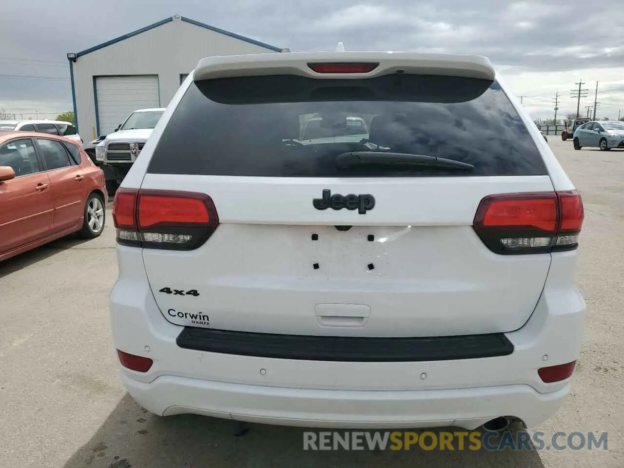 6 Photograph of a damaged car 1C4RJFAGXLC122614 JEEP GRAND CHER 2020