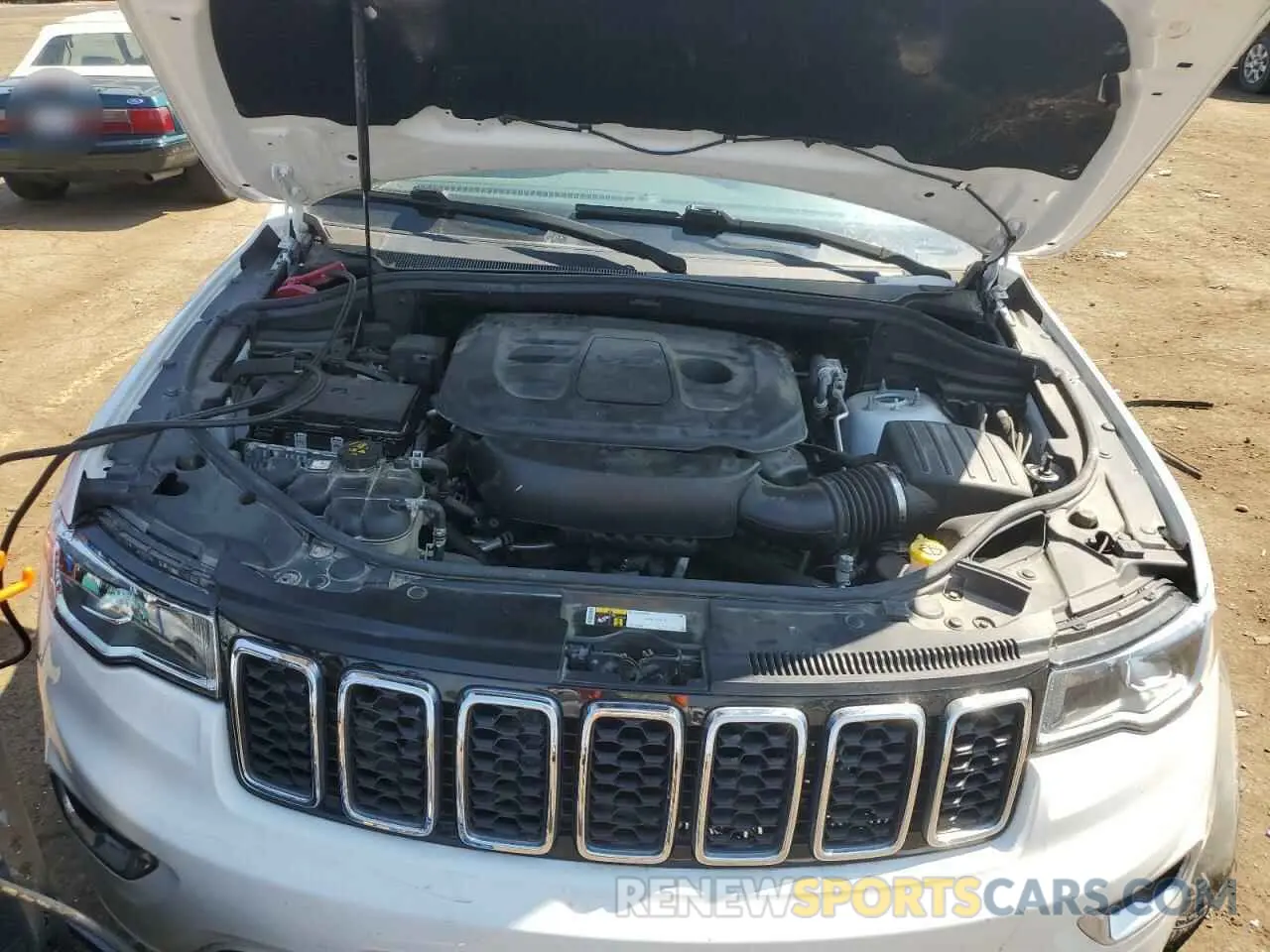 11 Photograph of a damaged car 1C4RJFAGXLC327107 JEEP GRAND CHER 2020