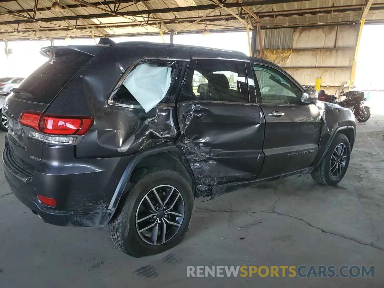 3 Photograph of a damaged car 1C4RJFBG0LC226625 JEEP GRAND CHER 2020
