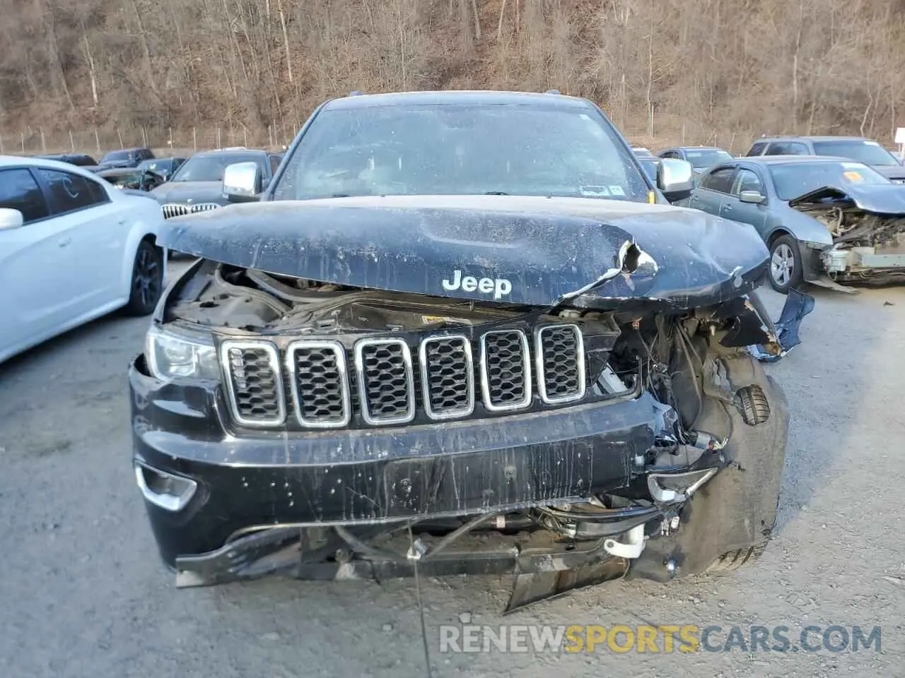 5 Photograph of a damaged car 1C4RJFBG2LC384237 JEEP GRAND CHER 2020