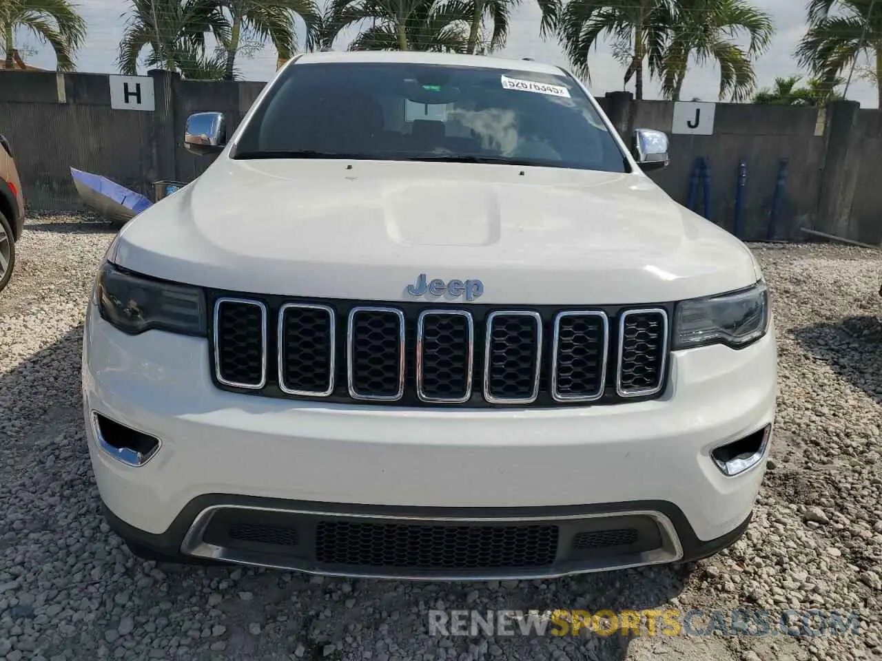 5 Photograph of a damaged car 1C4RJFBG3LC243127 JEEP GRAND CHER 2020
