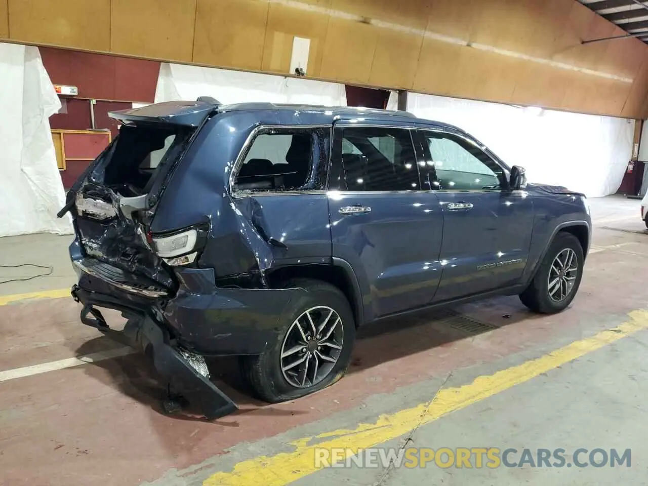 3 Photograph of a damaged car 1C4RJFBG4LC176022 JEEP GRAND CHER 2020