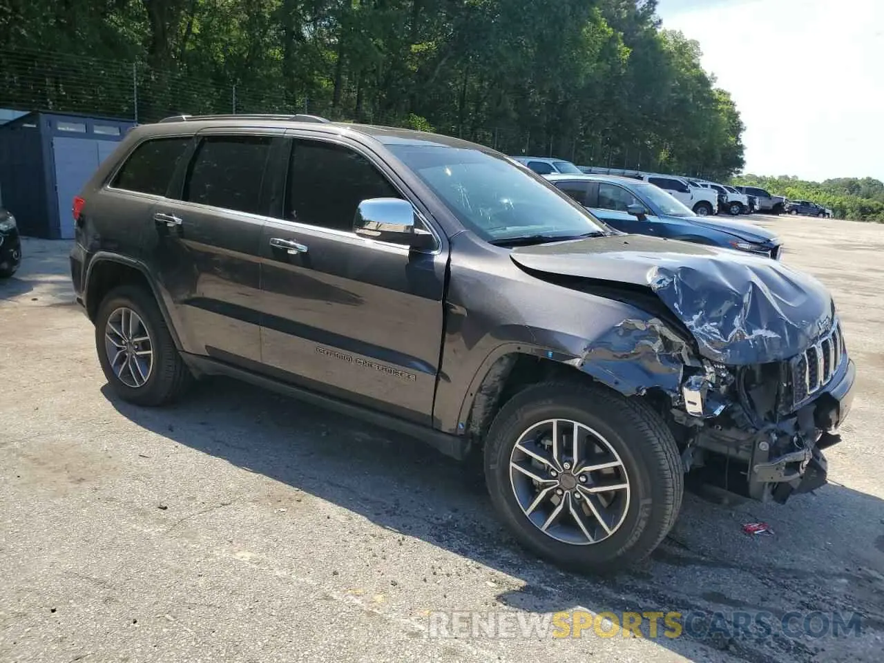 4 Photograph of a damaged car 1C4RJFBG4LC415360 JEEP GRAND CHER 2020
