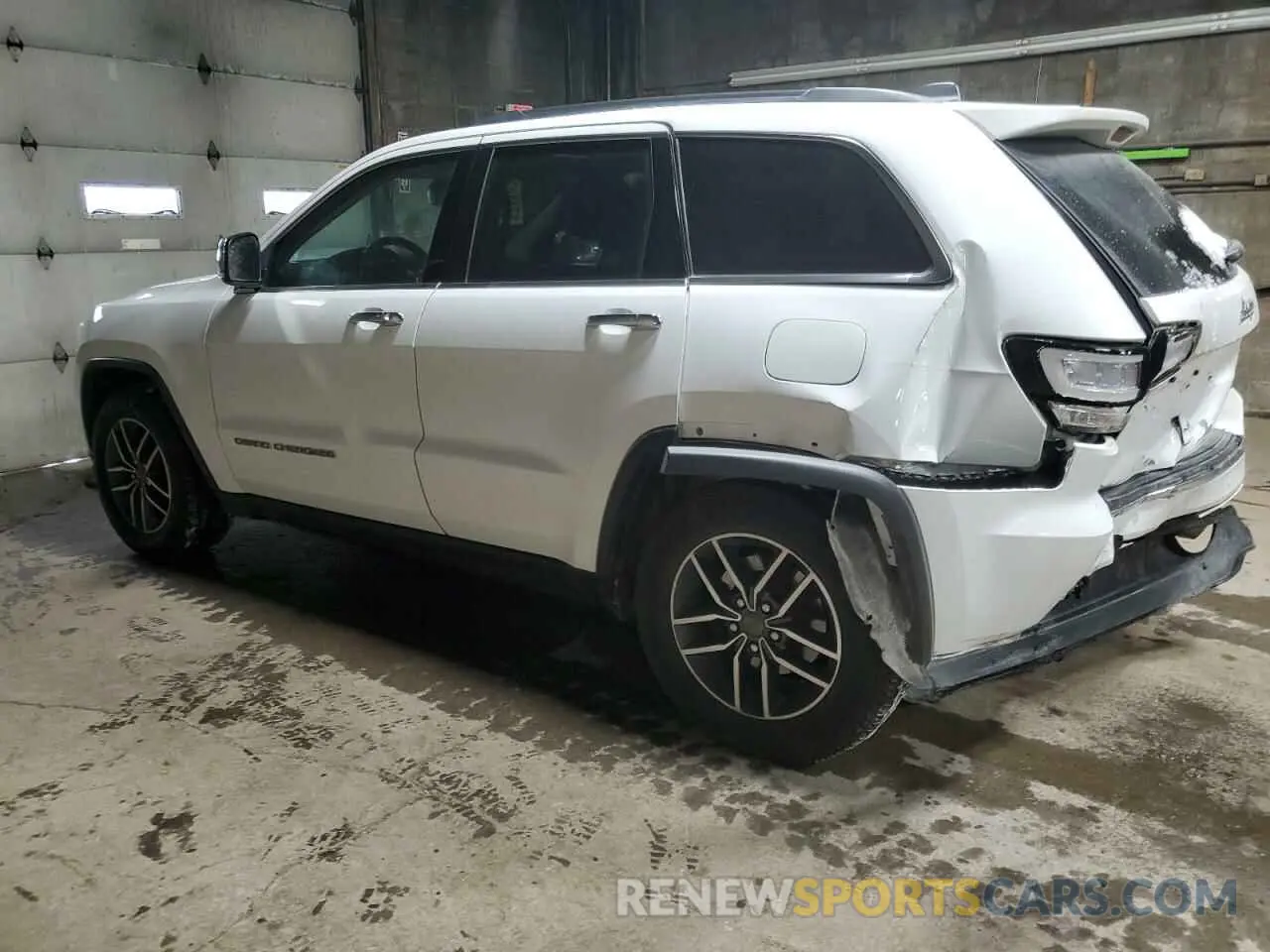2 Photograph of a damaged car 1C4RJFBG4LC417707 JEEP GRAND CHER 2020