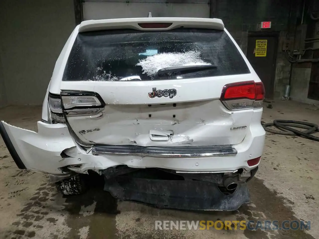 6 Photograph of a damaged car 1C4RJFBG4LC417707 JEEP GRAND CHER 2020