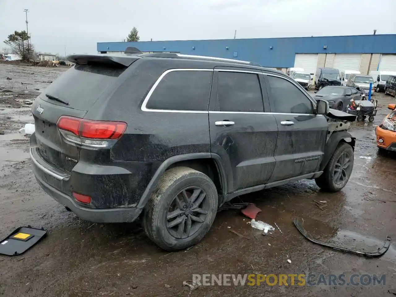 3 Photograph of a damaged car 1C4RJFBG5LC104892 JEEP GRAND CHER 2020