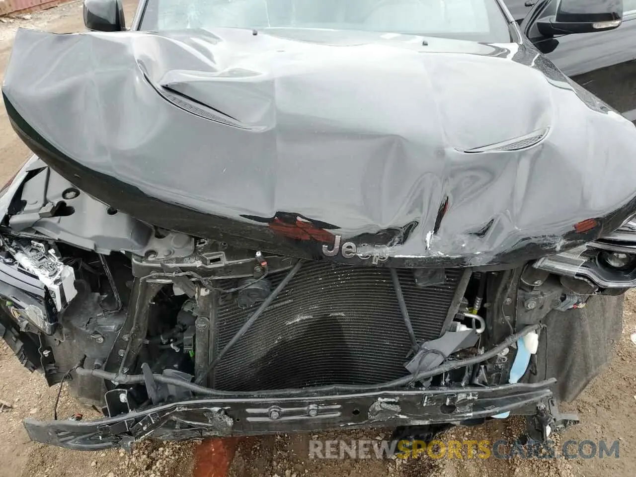 12 Photograph of a damaged car 1C4RJFBG5LC298288 JEEP GRAND CHER 2020