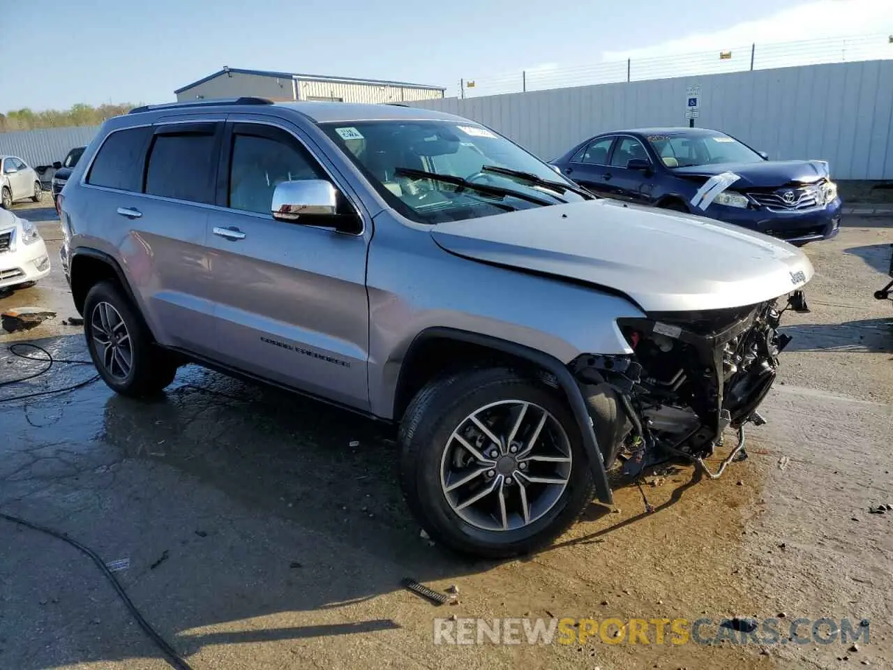 4 Photograph of a damaged car 1C4RJFBG5LC301142 JEEP GRAND CHER 2020