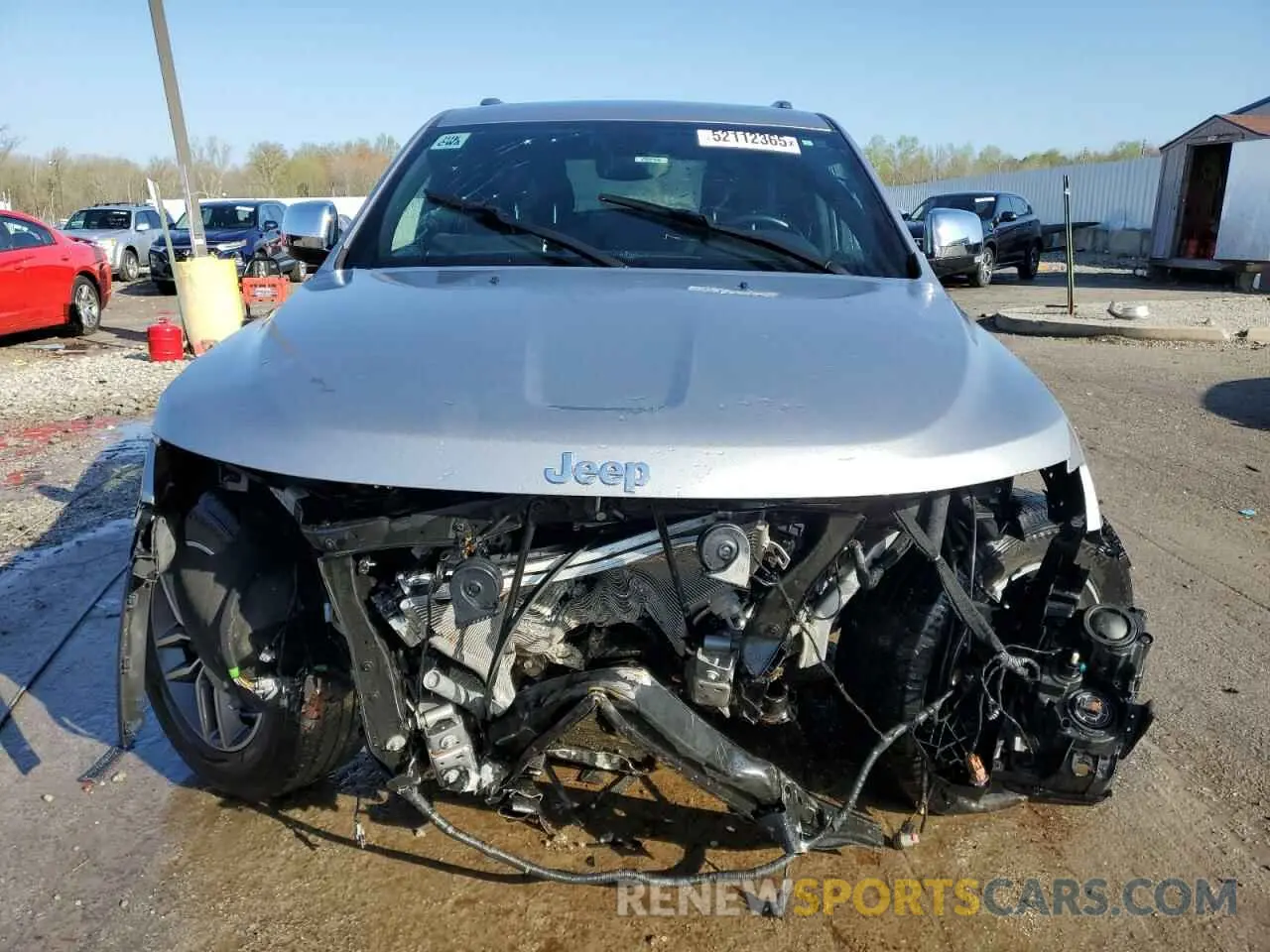 5 Photograph of a damaged car 1C4RJFBG5LC301142 JEEP GRAND CHER 2020