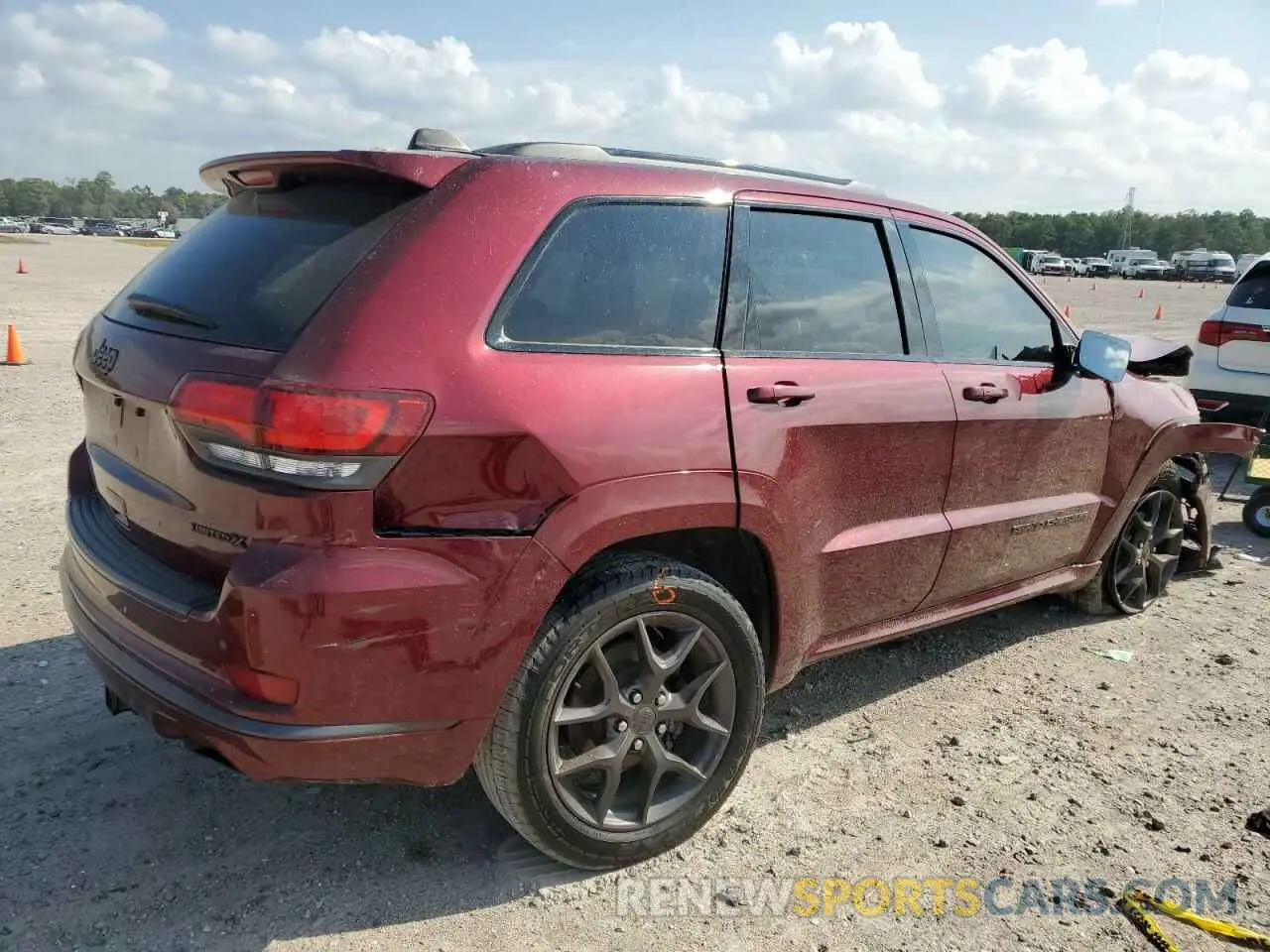 3 Photograph of a damaged car 1C4RJFBG6LC335798 JEEP GRAND CHER 2020