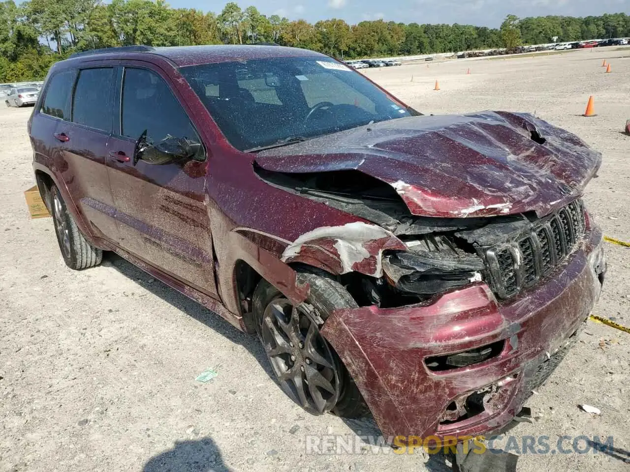 4 Photograph of a damaged car 1C4RJFBG6LC335798 JEEP GRAND CHER 2020