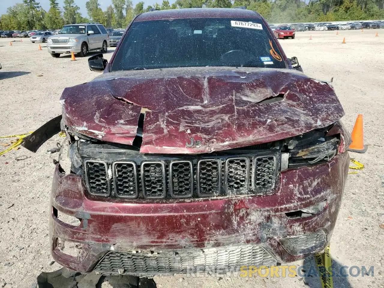 5 Photograph of a damaged car 1C4RJFBG6LC335798 JEEP GRAND CHER 2020