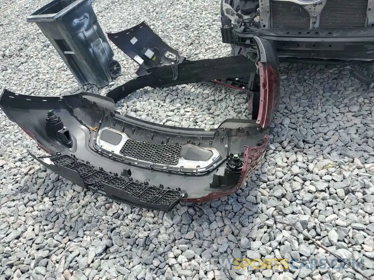 13 Photograph of a damaged car 1C4RJFBG6LC409656 JEEP GRAND CHER 2020