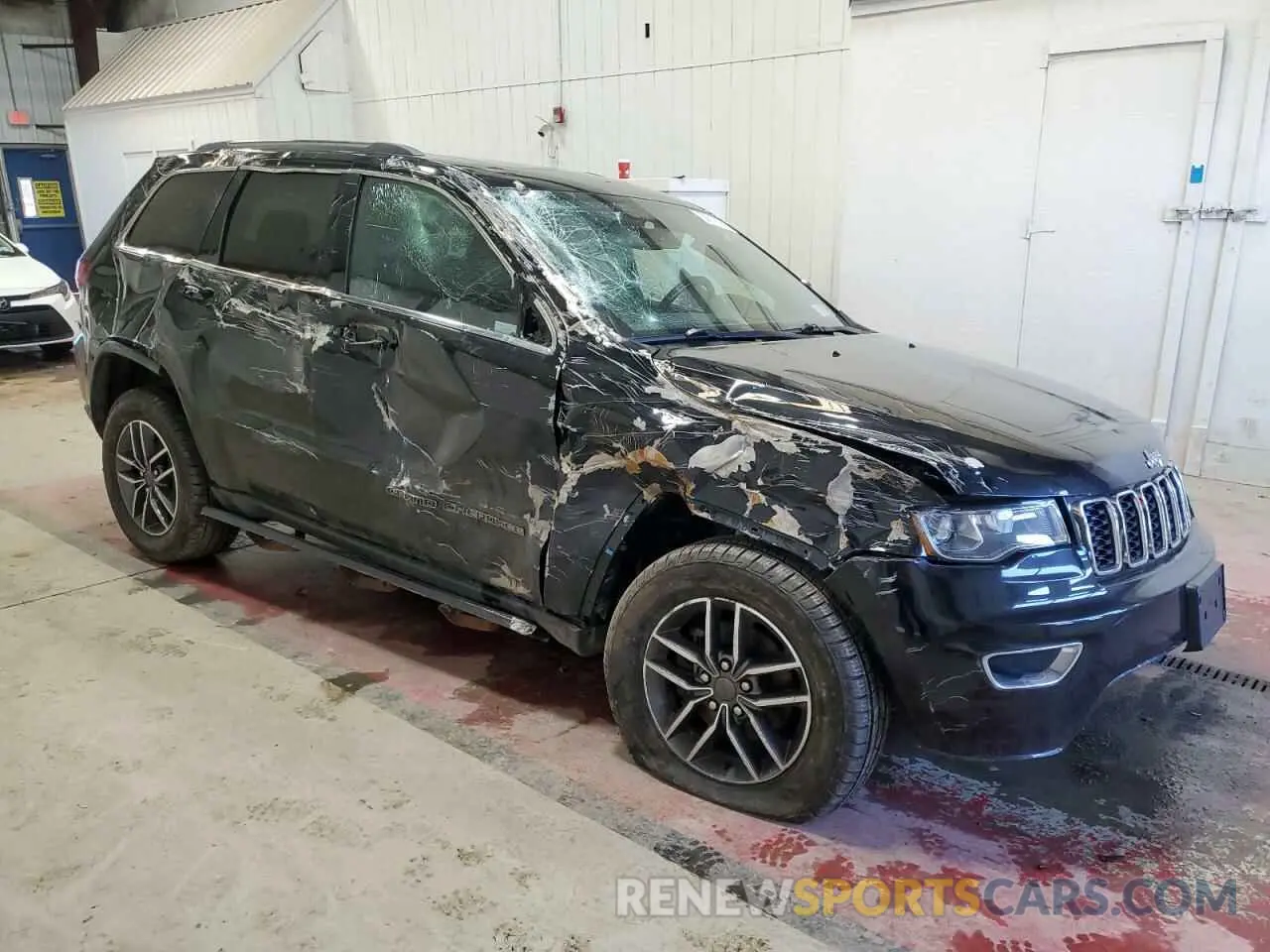 4 Photograph of a damaged car 1C4RJFBG7LC111813 JEEP GRAND CHER 2020