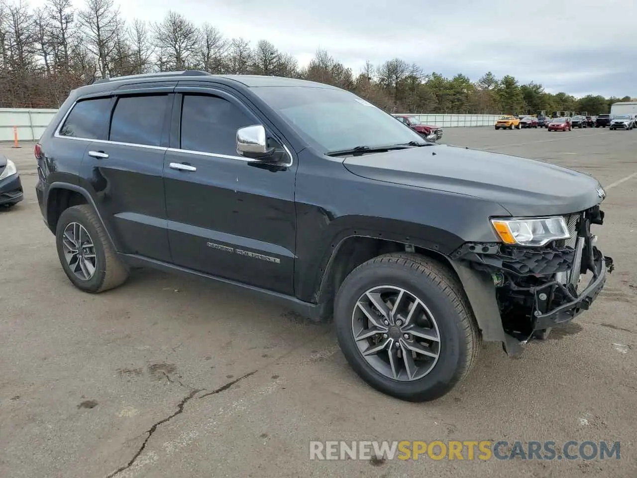 4 Photograph of a damaged car 1C4RJFBG7LC135366 JEEP GRAND CHER 2020