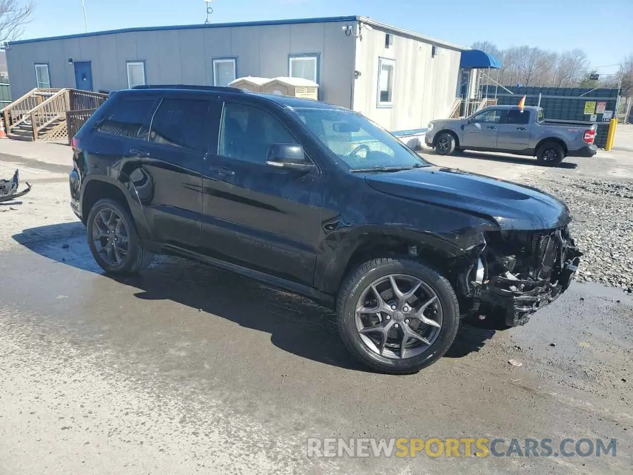 4 Photograph of a damaged car 1C4RJFBGXLC290770 JEEP GRAND CHER 2020