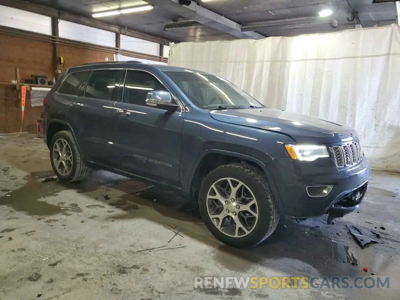4 Photograph of a damaged car 1C4RJFCG4LC231616 JEEP GRAND CHER 2020