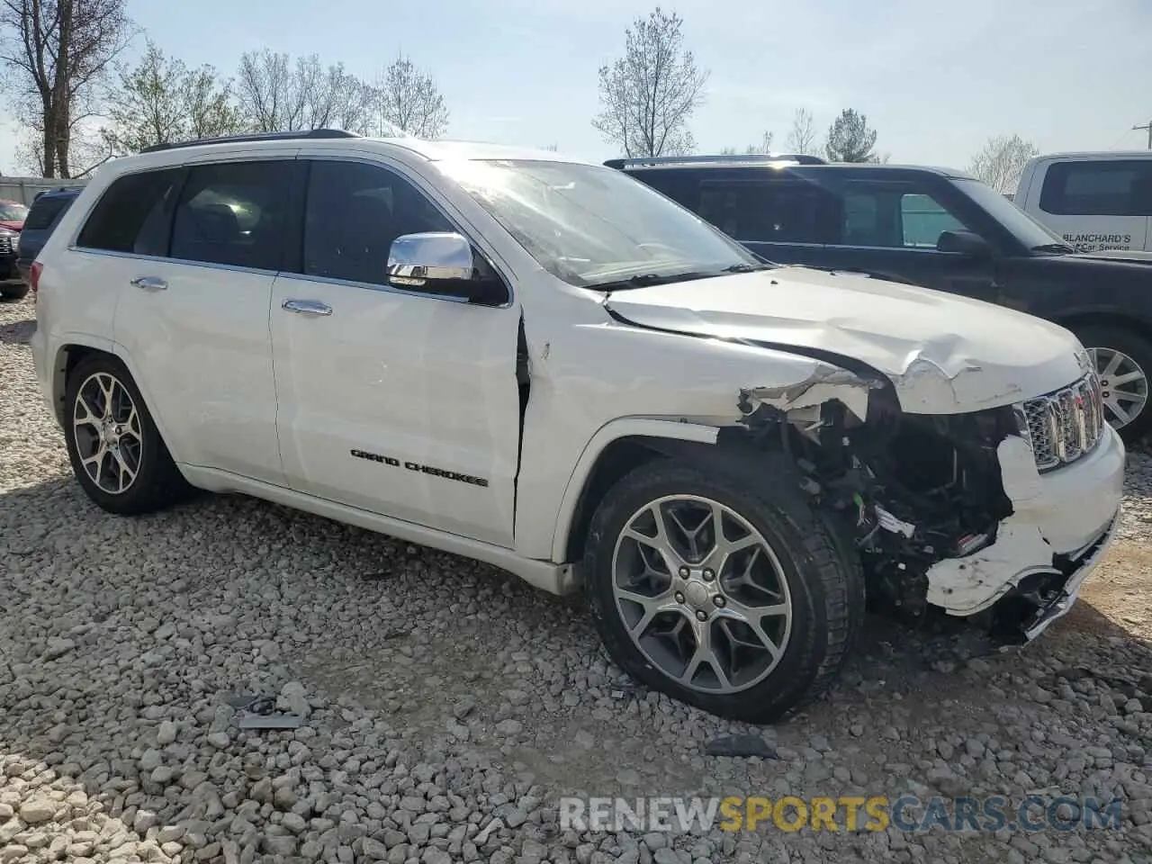 4 Photograph of a damaged car 1C4RJFCG4LC398526 JEEP GRAND CHER 2020