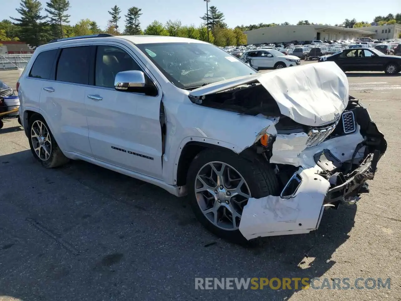4 Photograph of a damaged car 1C4RJFCG6LC311628 JEEP GRAND CHER 2020