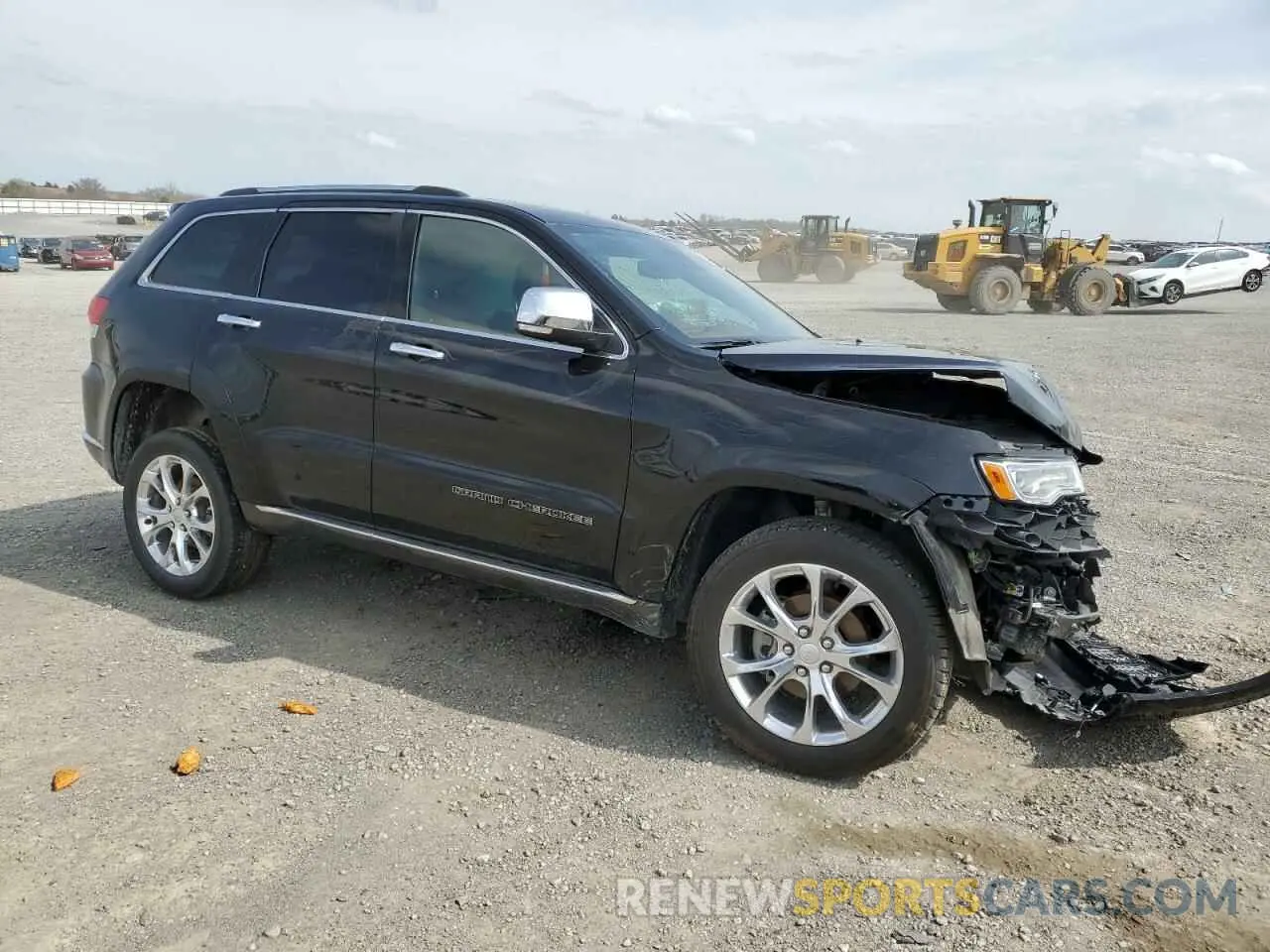4 Photograph of a damaged car 1C4RJFJG7LC417296 JEEP GRAND CHER 2020