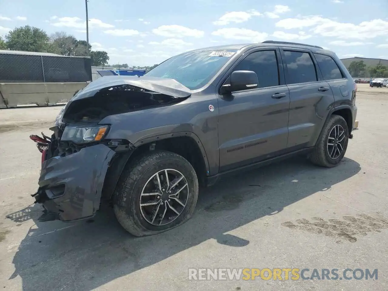 1 Photograph of a damaged car 1C4RJFLT4LC232102 JEEP GRAND CHER 2020