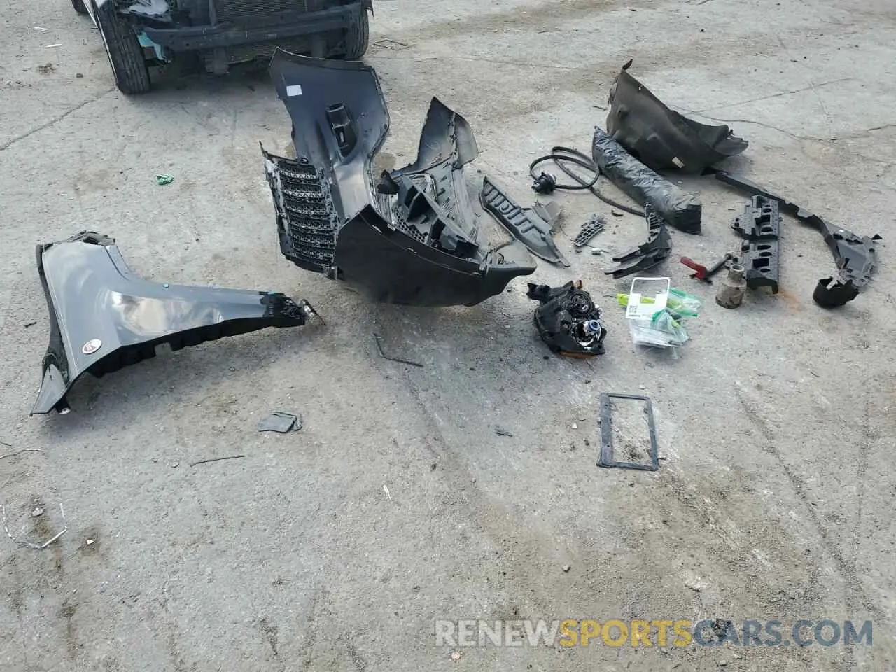 13 Photograph of a damaged car 1C4RJFLT5LC101955 JEEP GRAND CHER 2020
