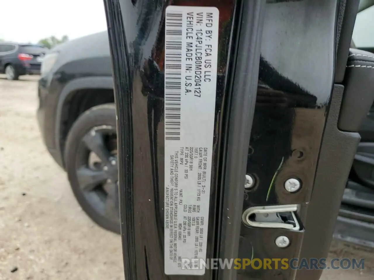13 Photograph of a damaged car 1C4PJLCB0MD204127 JEEP GRAND CHER 2021