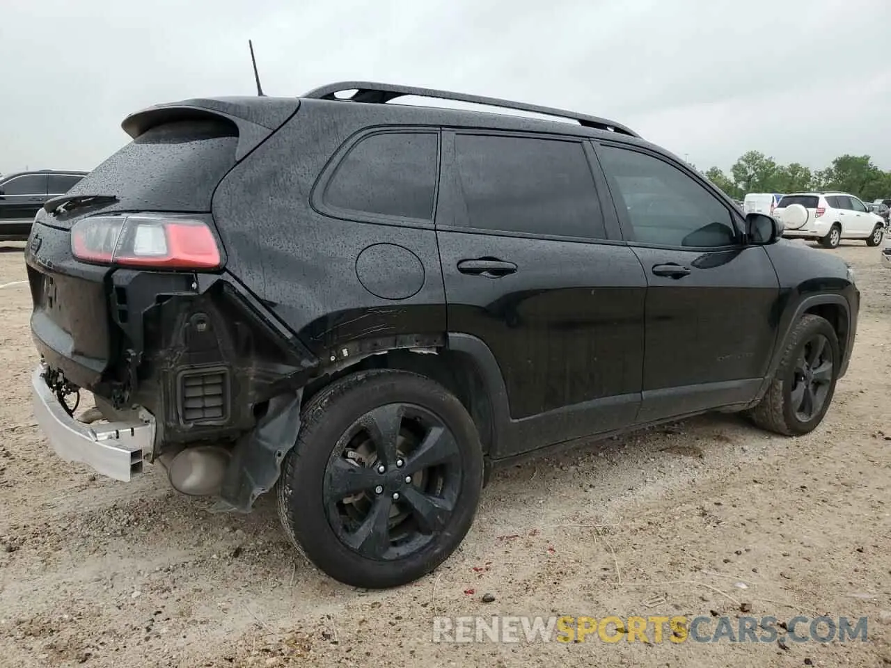 3 Photograph of a damaged car 1C4PJLCB0MD204127 JEEP GRAND CHER 2021