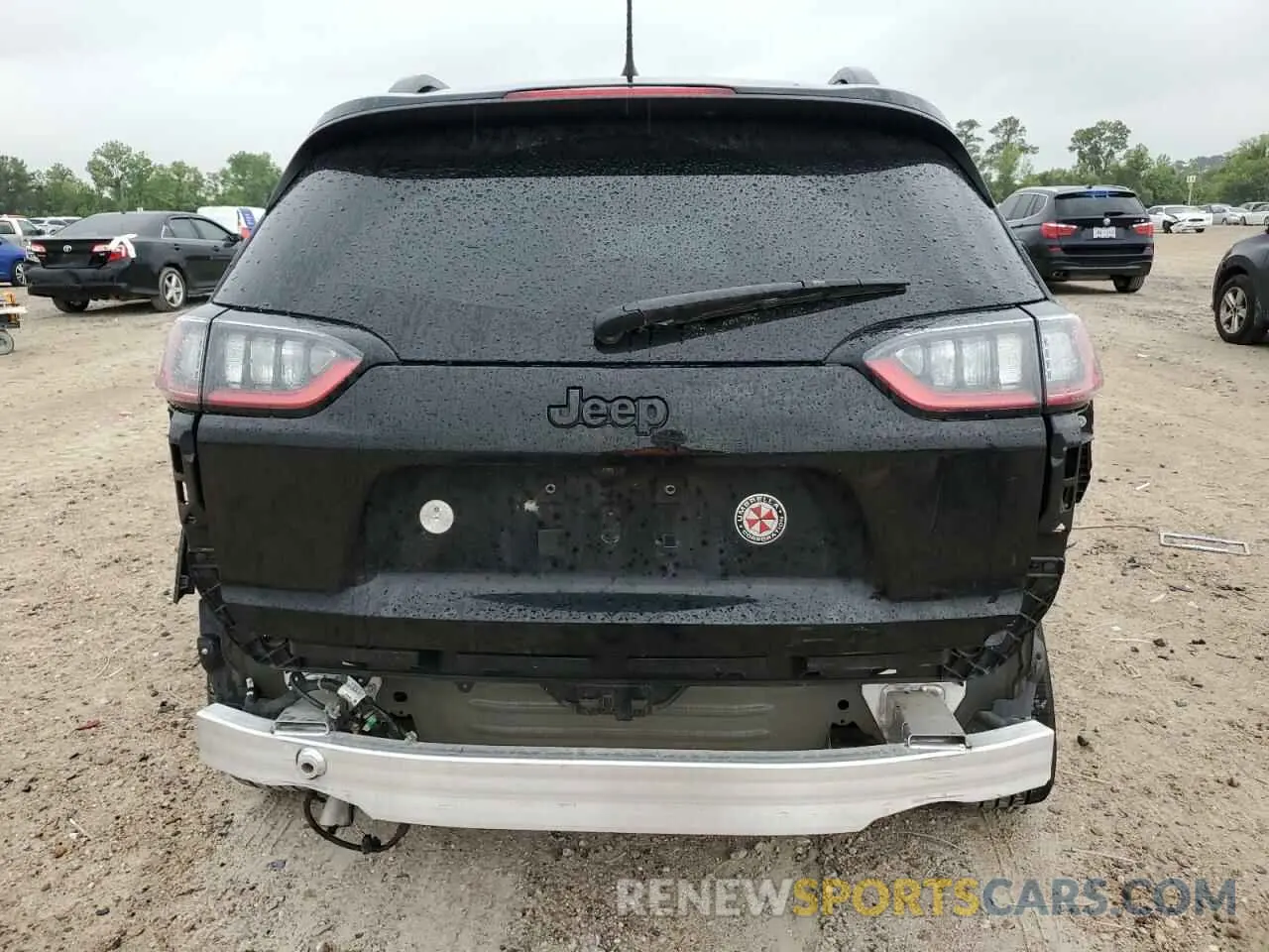 6 Photograph of a damaged car 1C4PJLCB0MD204127 JEEP GRAND CHER 2021