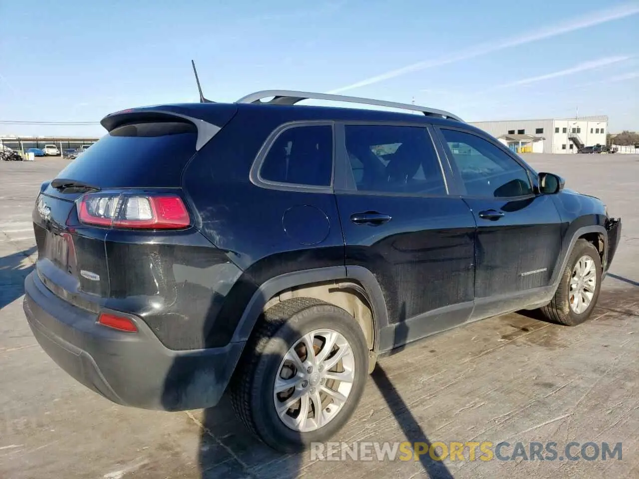 3 Photograph of a damaged car 1C4PJLCB1MD156069 JEEP GRAND CHER 2021