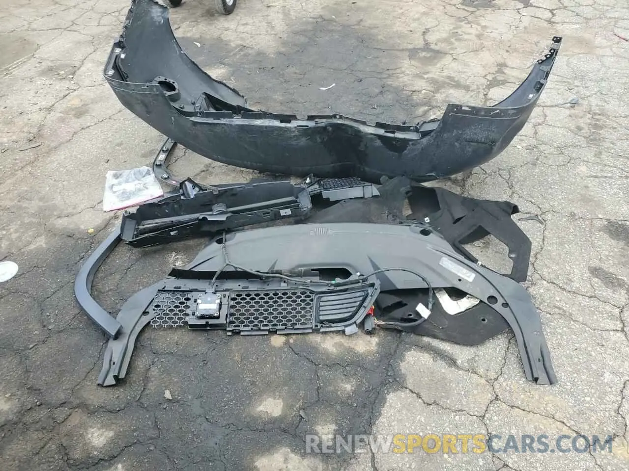 13 Photograph of a damaged car 1C4PJLCB3MD112624 JEEP GRAND CHER 2021