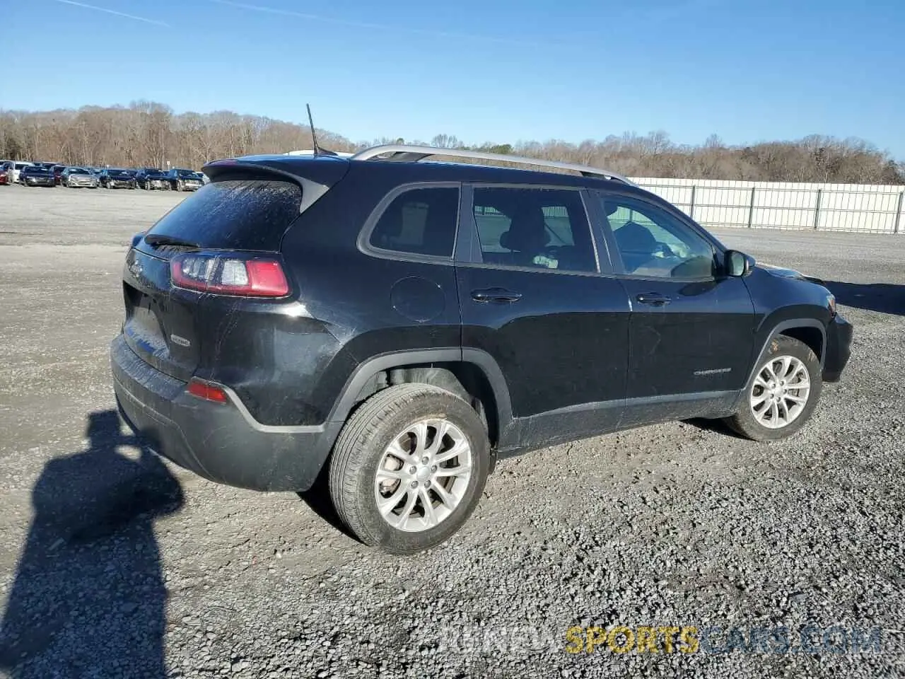 3 Photograph of a damaged car 1C4PJLCB4MD134843 JEEP GRAND CHER 2021