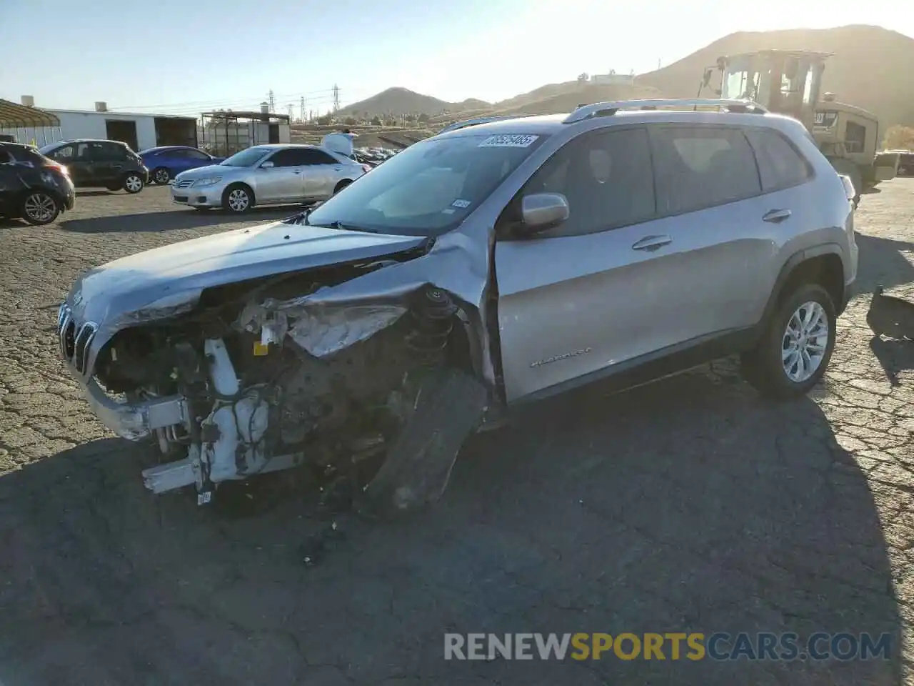 1 Photograph of a damaged car 1C4PJLCB8MD214663 JEEP GRAND CHER 2021