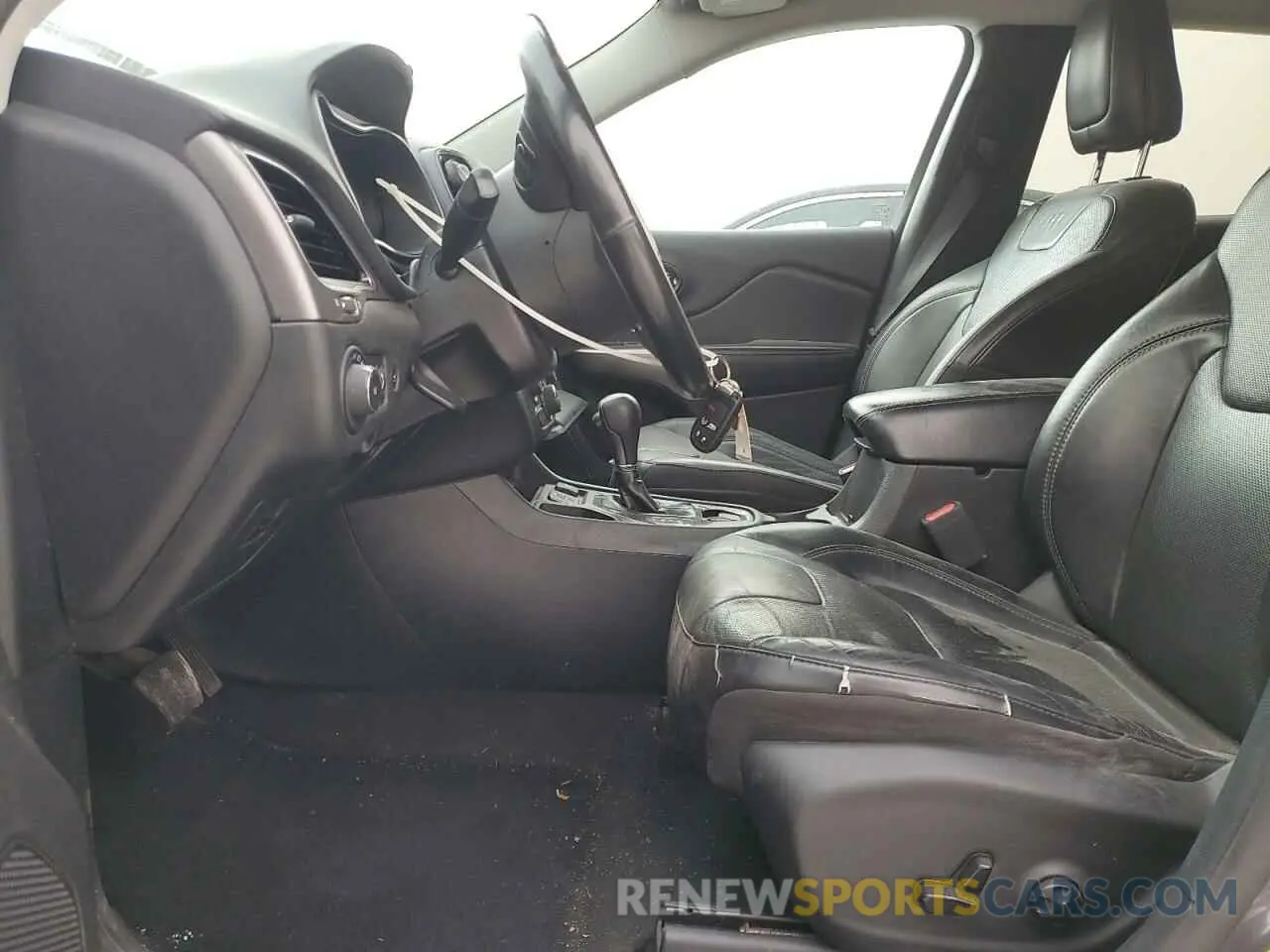 7 Photograph of a damaged car 1C4PJLDX6MD120548 JEEP GRAND CHER 2021