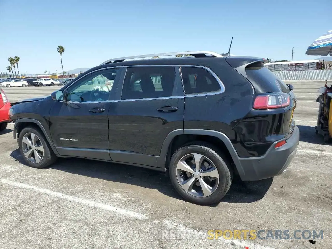 2 Photograph of a damaged car 1C4PJLDX7MD235983 JEEP GRAND CHER 2021