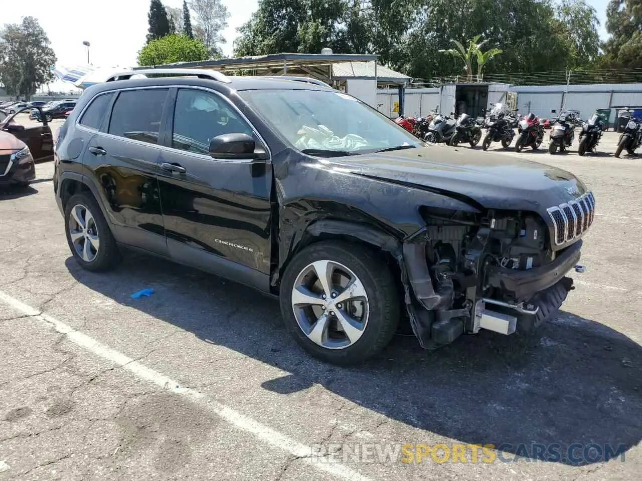 4 Photograph of a damaged car 1C4PJLDX7MD235983 JEEP GRAND CHER 2021