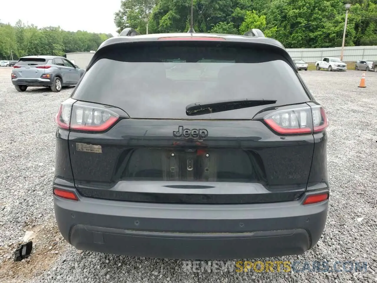 6 Photograph of a damaged car 1C4PJLLB2MD169574 JEEP GRAND CHER 2021