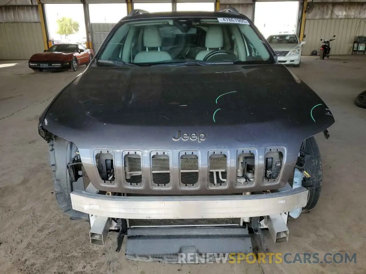 5 Photograph of a damaged car 1C4PJLLB2MD196242 JEEP GRAND CHER 2021