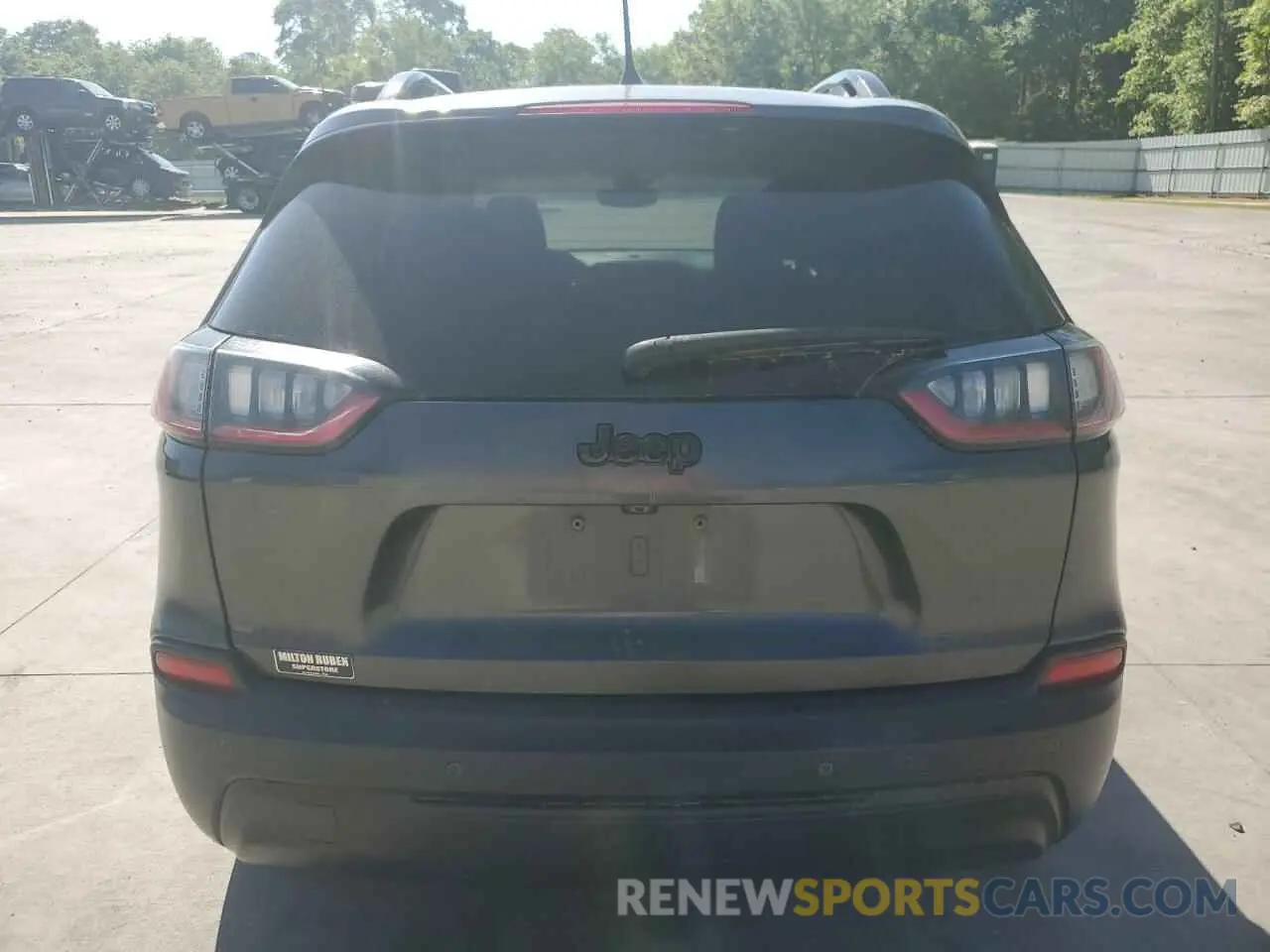 6 Photograph of a damaged car 1C4PJLLB4MD220993 JEEP GRAND CHER 2021