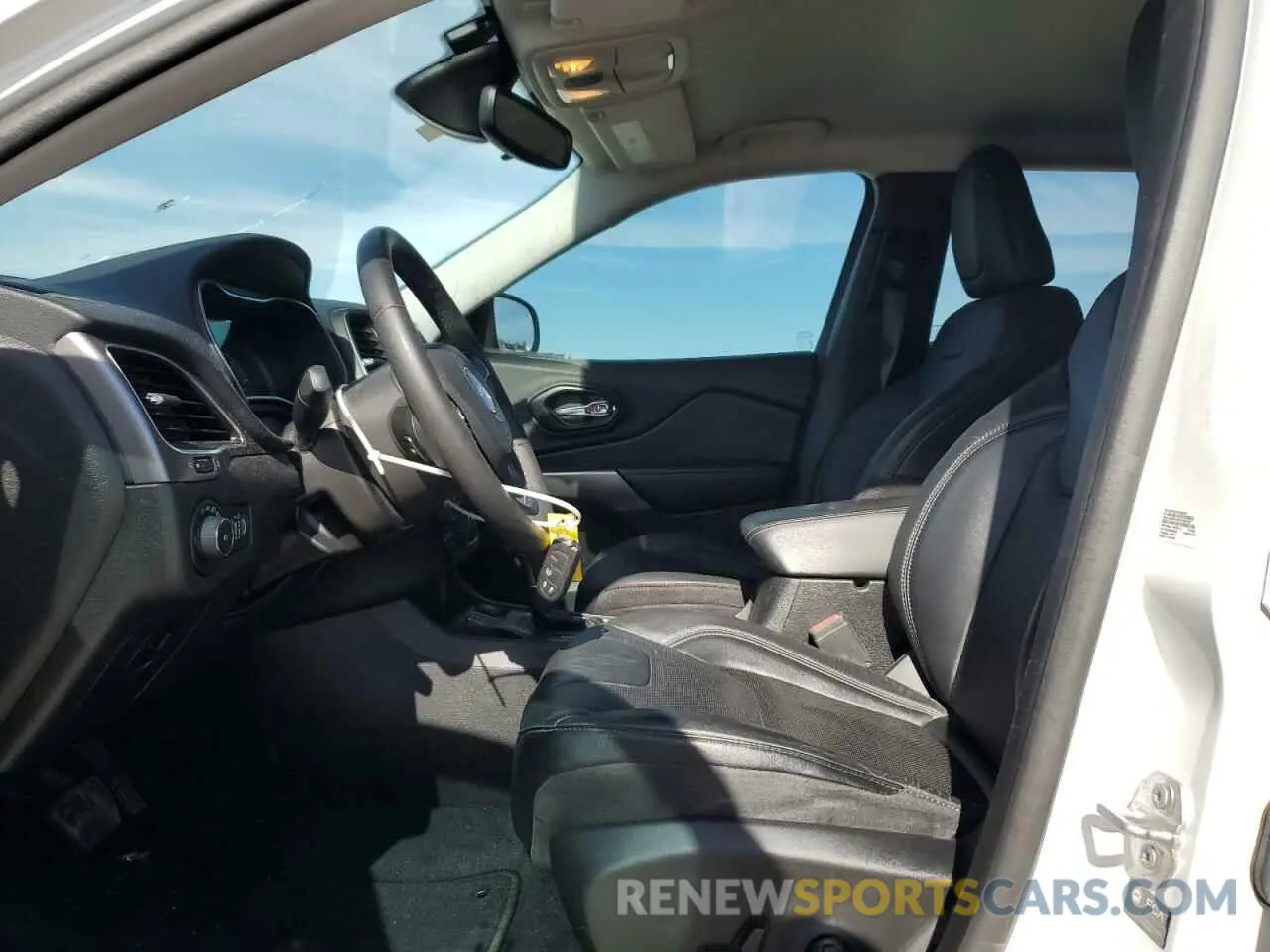 7 Photograph of a damaged car 1C4PJLMX3MD208120 JEEP GRAND CHER 2021