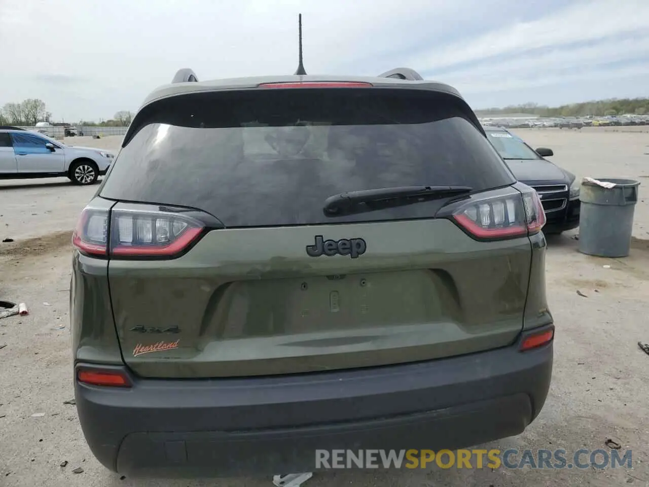 6 Photograph of a damaged car 1C4PJMCB7MD202591 JEEP GRAND CHER 2021