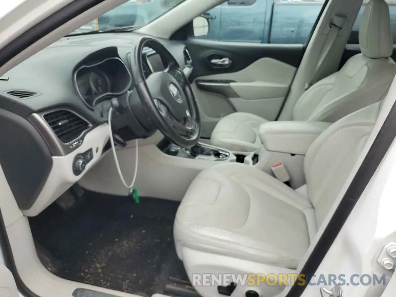 7 Photograph of a damaged car 1C4PJMDX6MD131703 JEEP GRAND CHER 2021