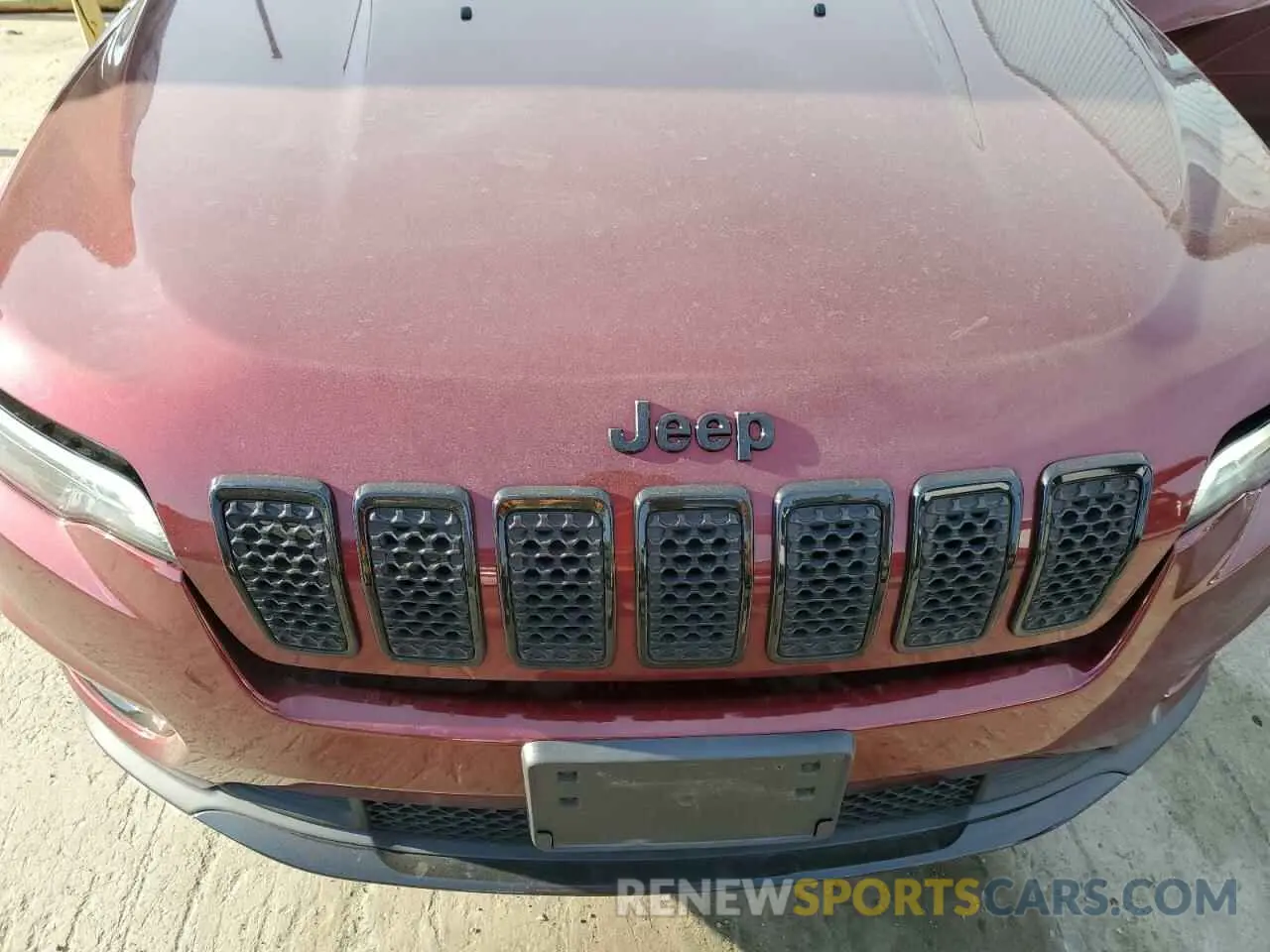 12 Photograph of a damaged car 1C4PJMLB1MD236977 JEEP GRAND CHER 2021