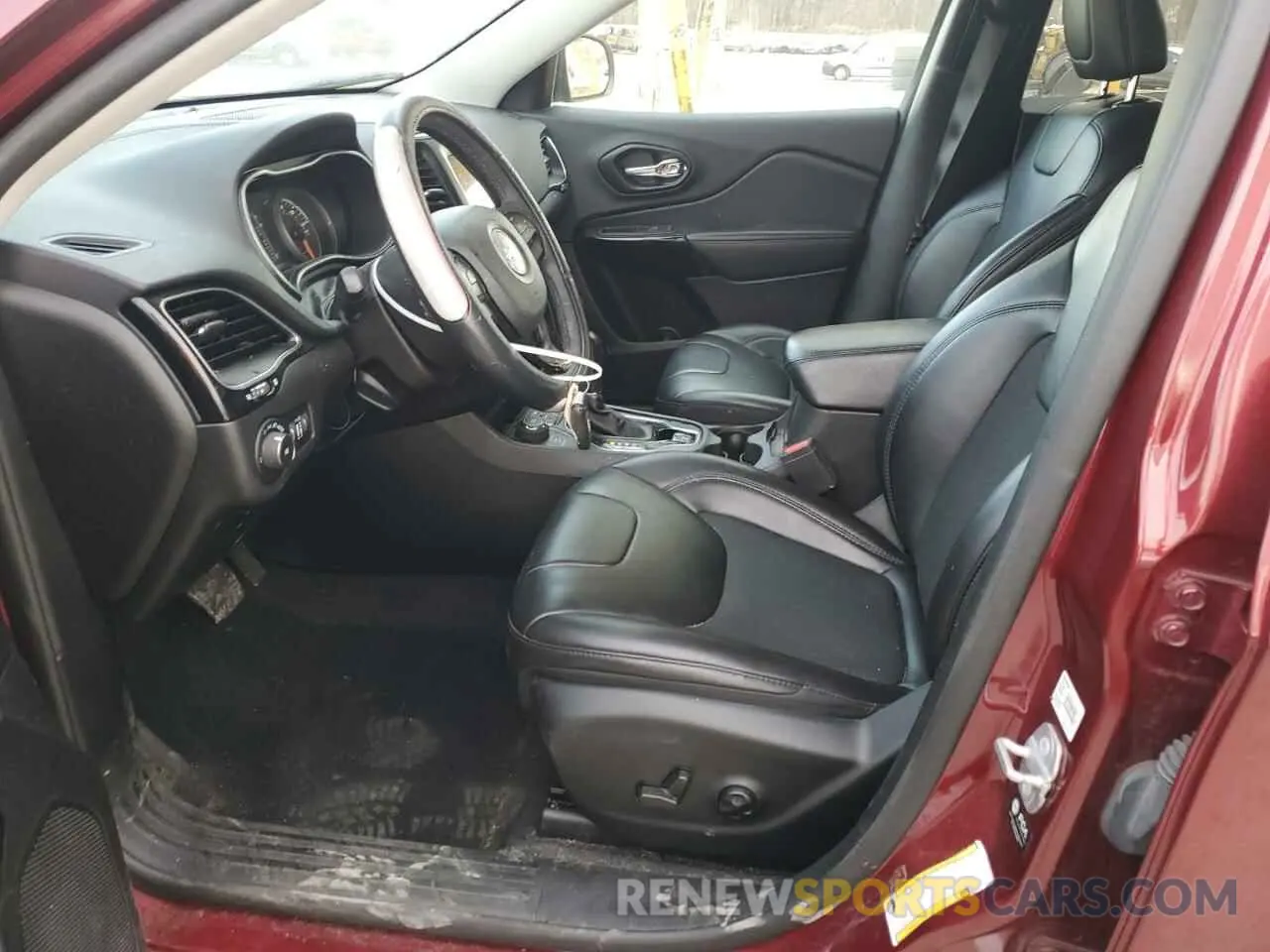 7 Photograph of a damaged car 1C4PJMLB1MD236977 JEEP GRAND CHER 2021