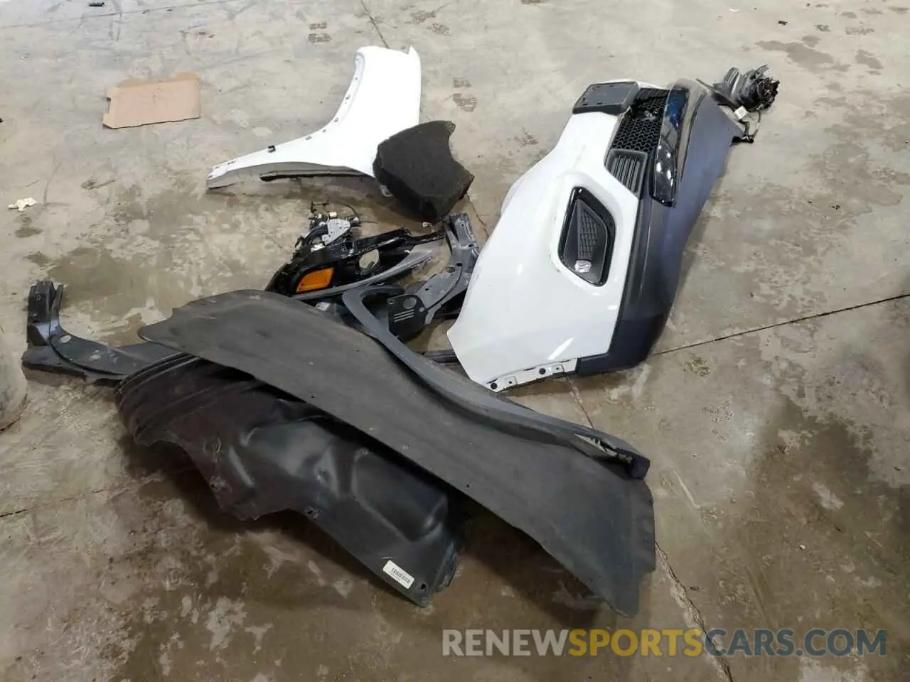 13 Photograph of a damaged car 1C4PJMLB4MD156783 JEEP GRAND CHER 2021